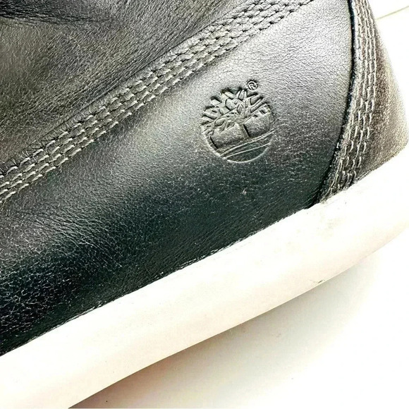 Timberland Glastenbury Distressed Leather 6” Lace Up Boots - Picture 6 of 9